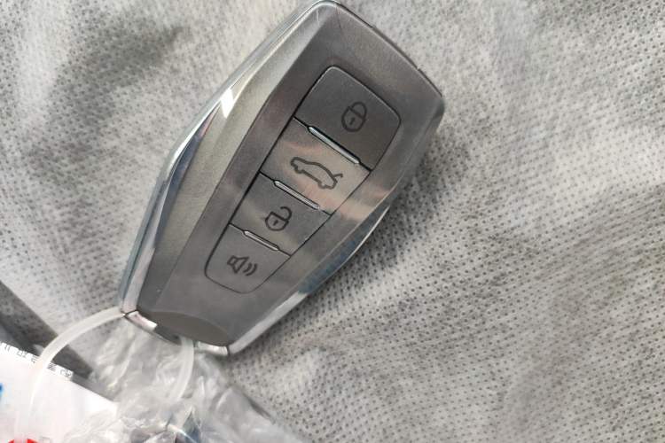 Used Geely Auto Coolray 2025 1.5L CVT Super Edition Vehicle Key