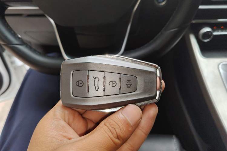 Used Geely Auto Coolray 2025 1.5L CVT Super Edition Vehicle Key