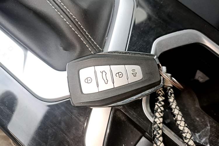 Used Geely Auto Coolray 2025 Model 1.5L CVT Superpower Edition MAX Vehicle Key