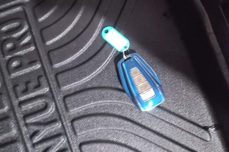 Used Geely Auto Coolray 2025 1.5L CVT Super Edition Vehicle Key