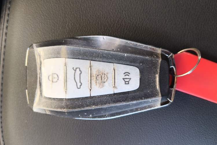 Used Geely Auto Coolray 2025 Model 1.5L CVT Superpower Edition MAX Vehicle Key