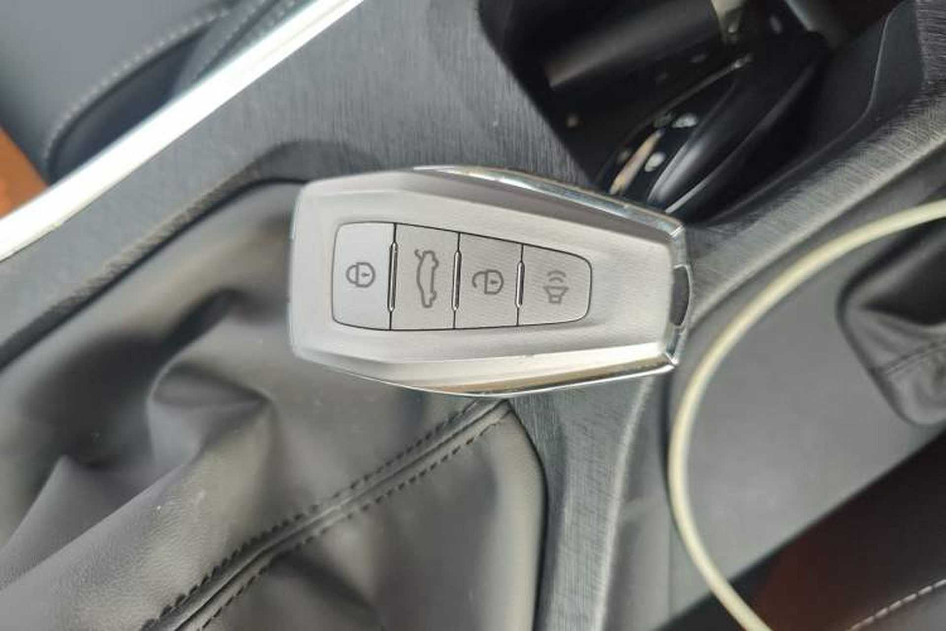 Used Geely Auto Coolray 2025 1.5L Manual Supercharged Edition Vehicle Key