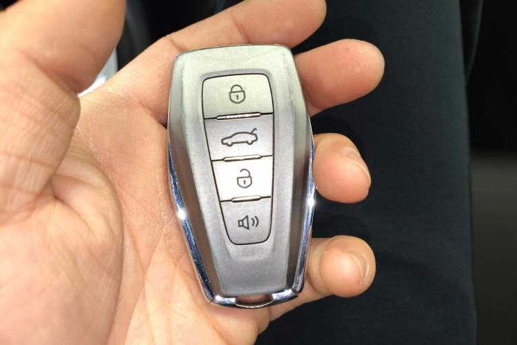 Used Geely Auto Coolray 2025 1.5L CVT Super Edition Vehicle Key