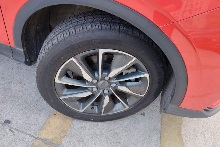 Used Geely Auto Coolray New Energy 2020 1.5T ePro Super Right Front Wheel Hub