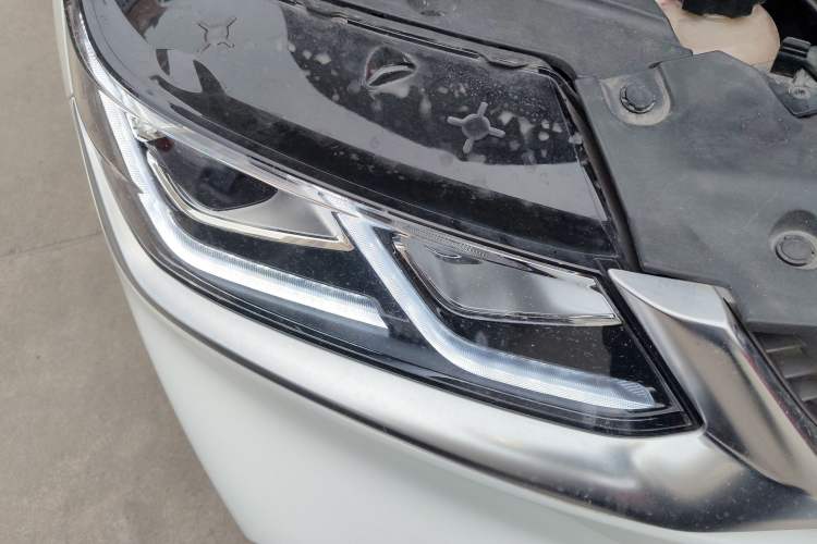 Used Geely Auto Coolray New Energy 2020 1.5T ePro Higher Right Front Headlight