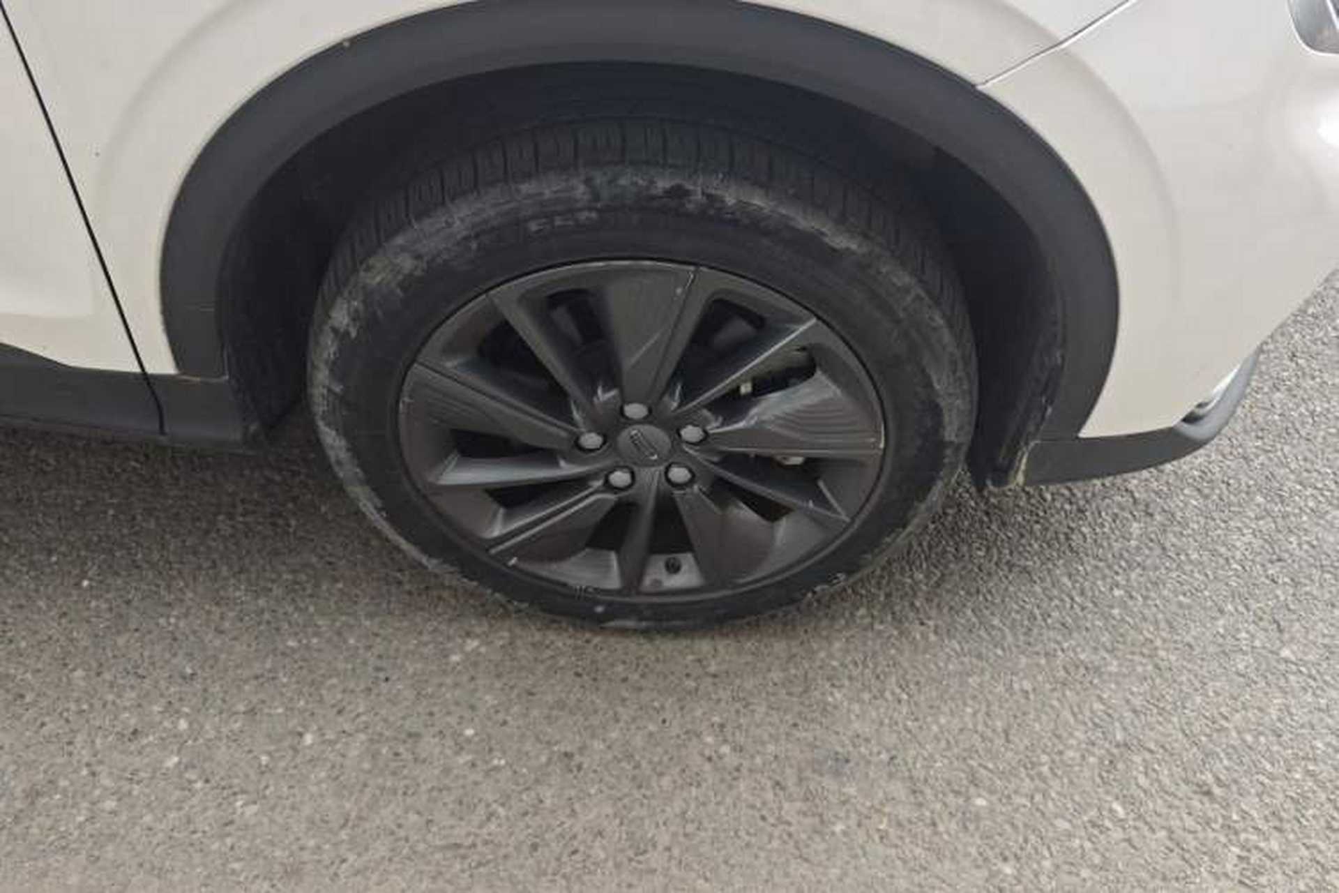 Used Geely Auto Coolray New Energy 2020 1.5T ePro Higher Right Front Wheel Hub