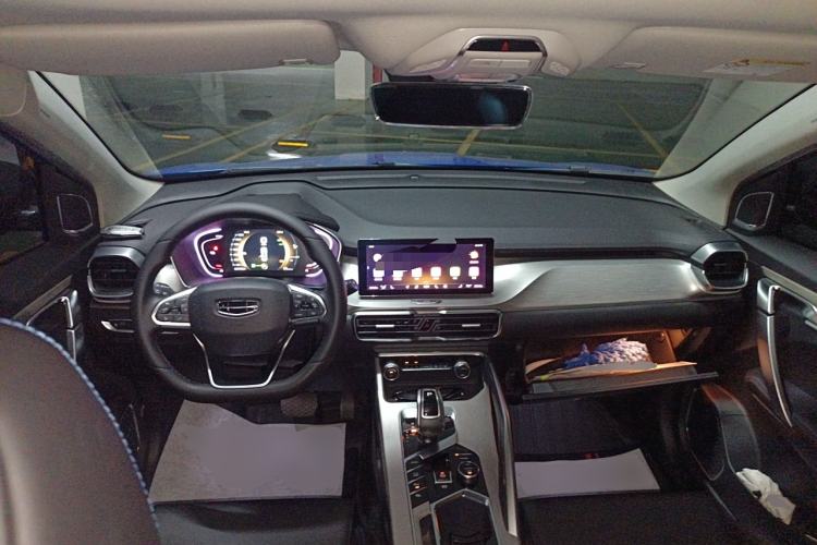 Used Geely Auto Coolray New Energy 2019 260T DCT Battle Center Console