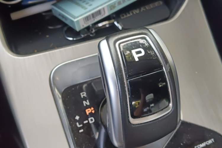 Used Geely Auto Coolray New Energy 2019 260T DCT Battle Gear Lever