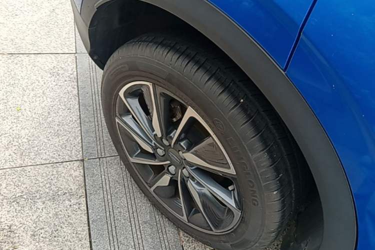 Used Geely Auto Coolray New Energy 2019 260T DCT Explorer Right Rear Wheel Hub