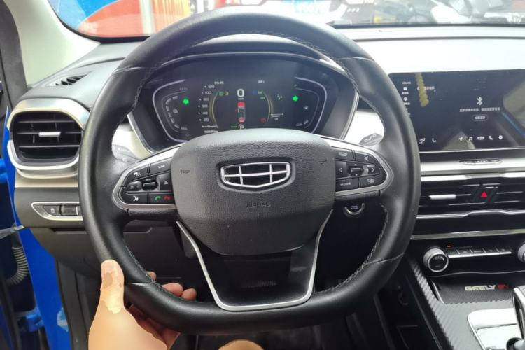 Used Geely Auto Coolray New Energy 2019 260T DCT Battle Steering Wheel