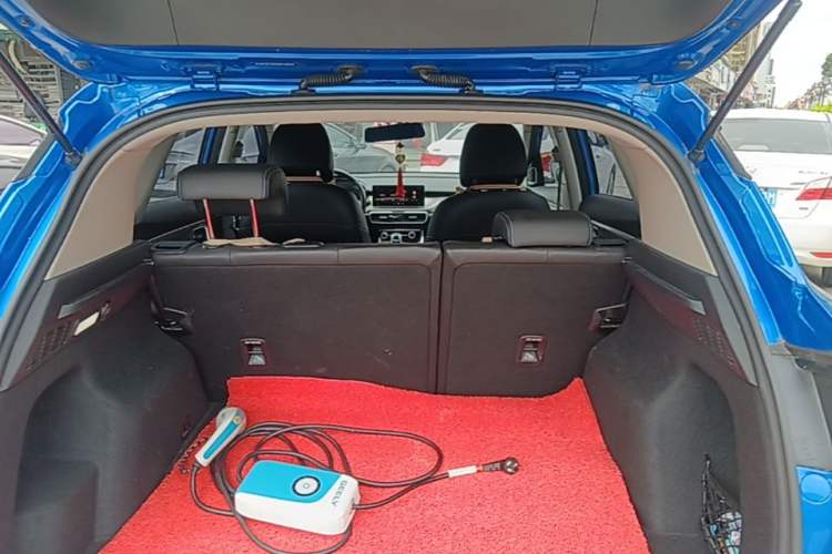 Used Geely Auto Coolray New Energy 2019 260T DCT Explorer Trunk