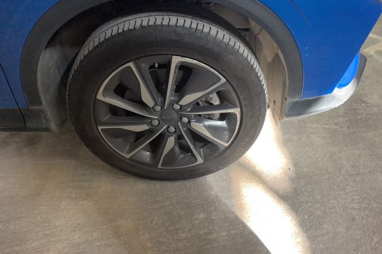 Used Geely Auto Coolray New Energy 2019 260T DCT Battle Right Front Wheel Hub