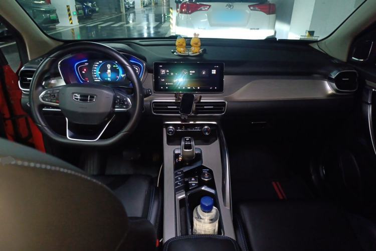 Used Geely Auto Coolray New Energy 2019 260T DCT Knight Center Console