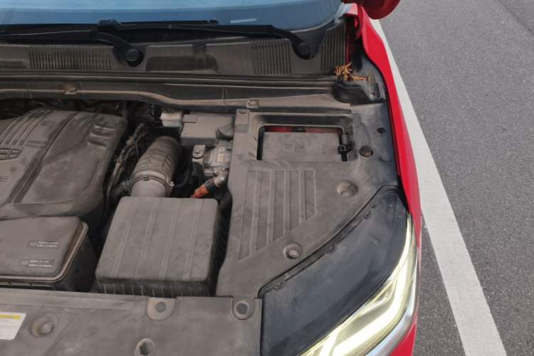 Used Geely Auto Coolray New Energy 2019 260T DCT Knight Engine Bay Left