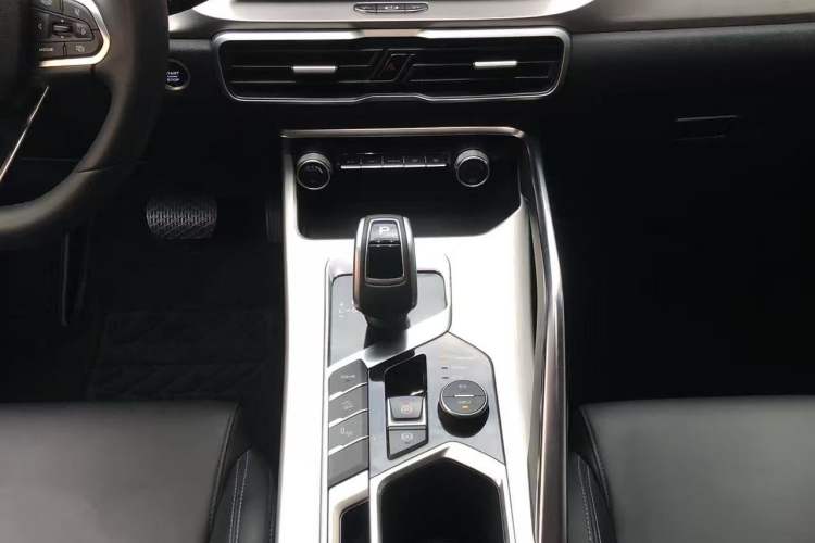 Used Geely Auto Coolray New Energy 2019 260T DCT Knight Exterior 7