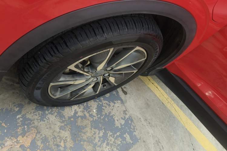 Used Geely Auto Coolray New Energy 2019 260T DCT Knight Left Front Wheel Hub