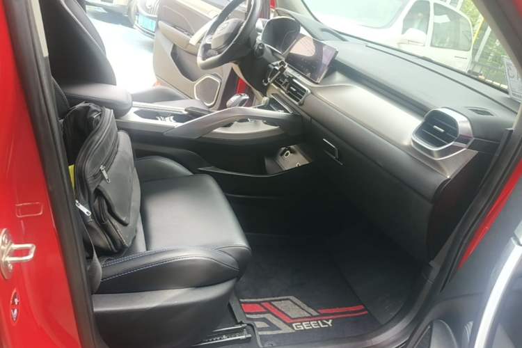 Used Geely Auto Coolray New Energy 2019 260T DCT Knight Right Front Seat