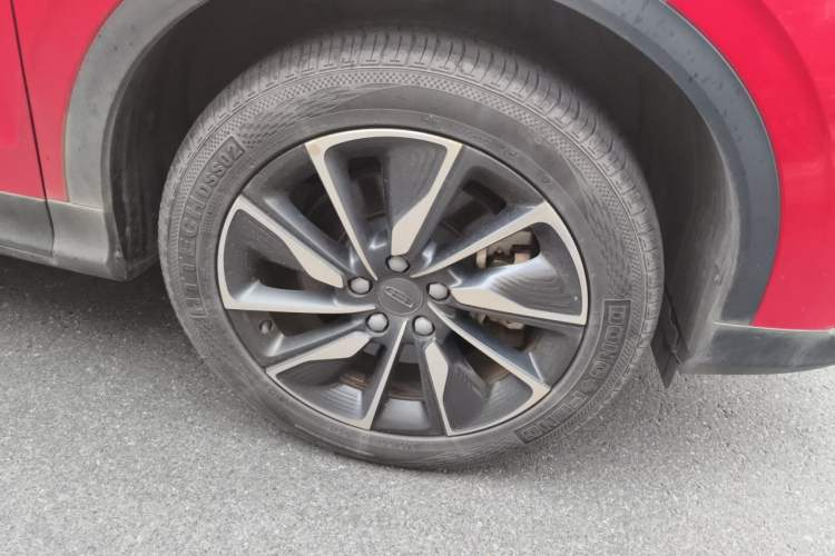 Used Geely Auto Coolray New Energy 2019 260T DCT Knight Right Front Wheel Hub