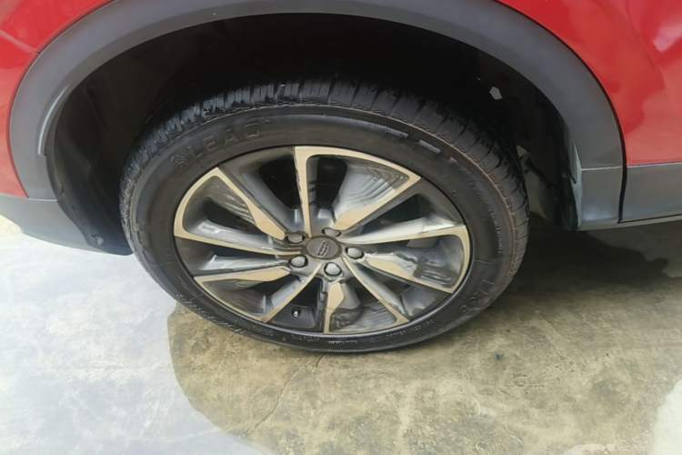 Used Geely Auto Coolray New Energy 2019 260T DCT Knight Right Rear Wheel Hub