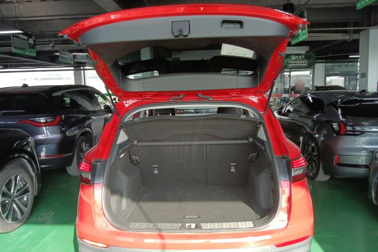 Used Geely Auto Coolray New Energy 2019 260T DCT Knight Trunk