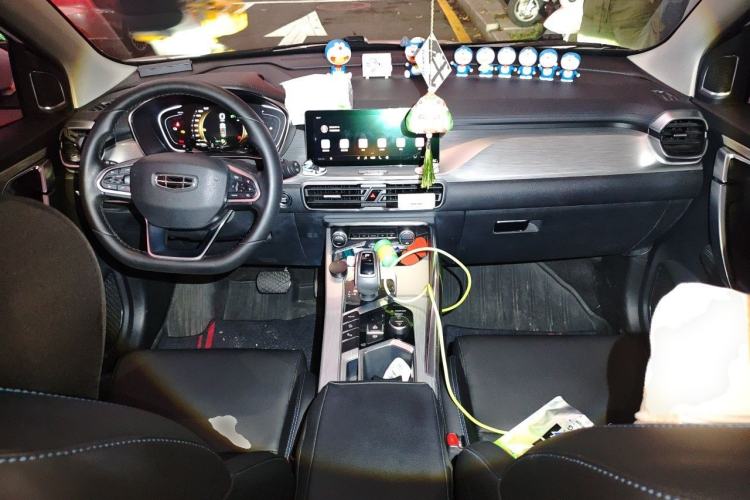 Used Geely Auto Coolray New Energy 2019 260T DCT Knight Center Console