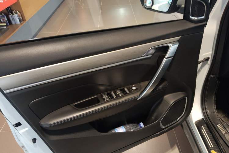 Used Geely Auto Coolray New Energy 2019 260T DCT Explorer Left Front Door Interior