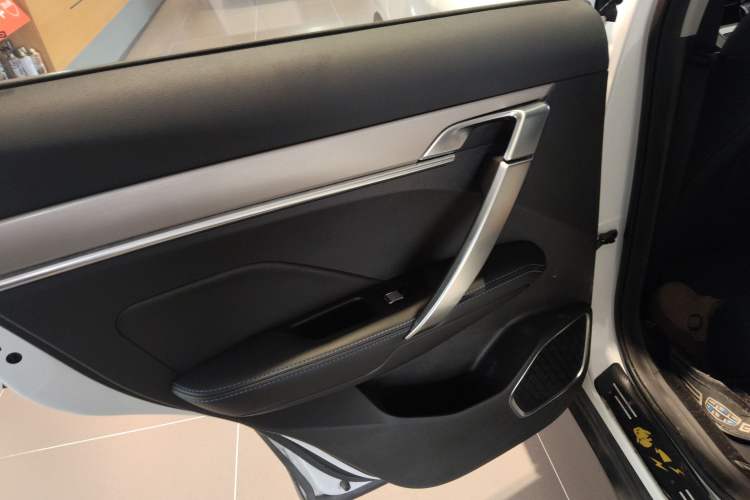 Used Geely Auto Coolray New Energy 2019 260T DCT Explorer Left Rear Door Interior