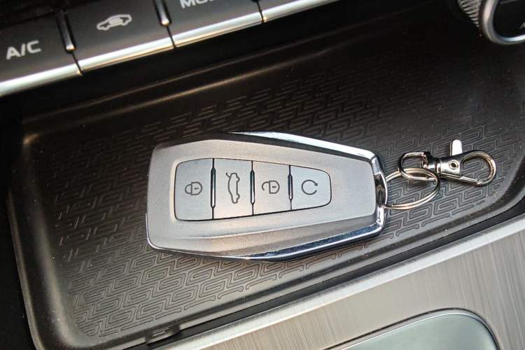Used Geely Auto Coolray New Energy 2020 1.5T ePro Super Interior 1