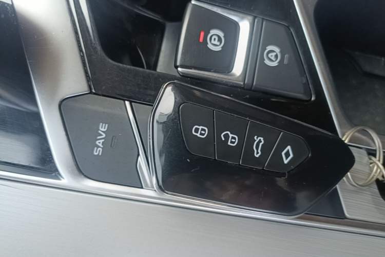 Used Geely Auto Coolray New Energy 2020 1.5T ePro Higher Interior 1