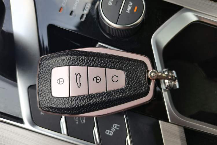 Used Geely Auto Coolray New Energy 2020 1.5T ePro Higher Interior 1