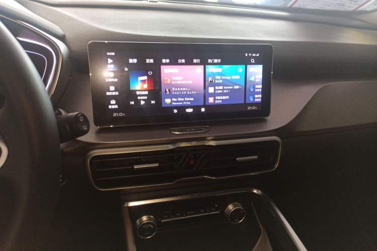 Used Geely Auto Coolray New Energy 2020 1.5T ePro Higher Audio And AC Panel