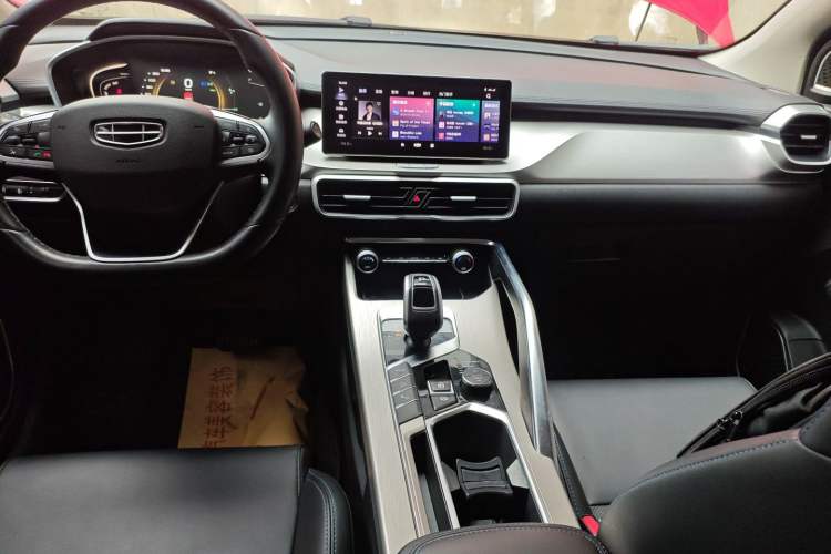 Used Geely Auto Coolray New Energy 2020 1.5T ePro Higher Audio And AC Panel