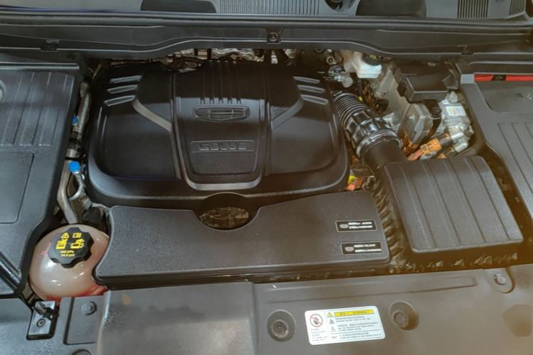 Used Geely Auto Coolray New Energy 2020 1.5T ePro Super Engine Bay