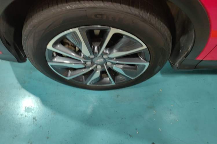 Used Geely Auto Coolray New Energy 2020 1.5T ePro Super Exterior 2