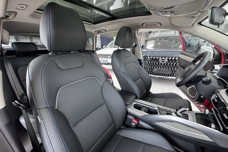 Used Geely Auto Coolray New Energy 2020 1.5T ePro Super Interior 2