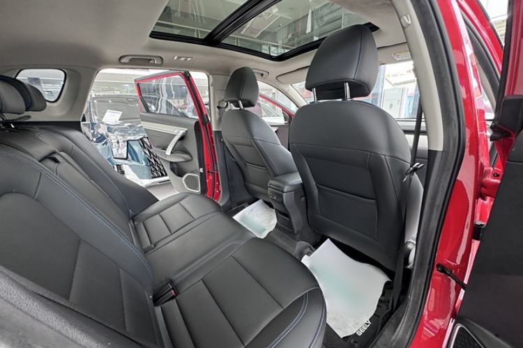 Used Geely Auto Coolray New Energy 2020 1.5T ePro Super Interior 4