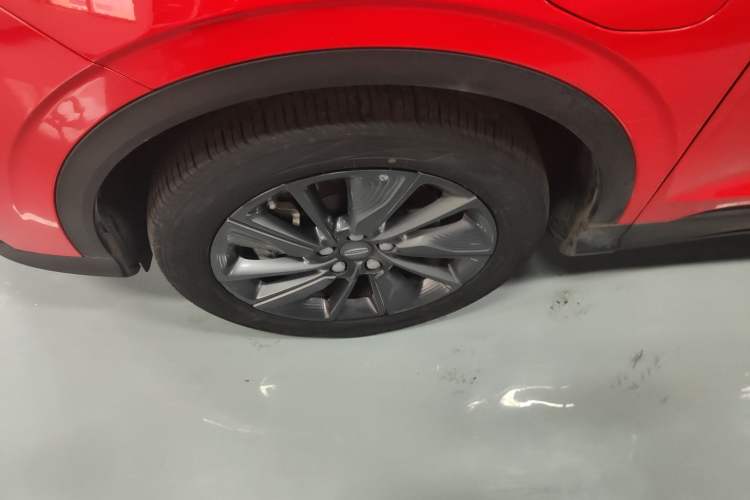 Used Geely Auto Coolray New Energy 2020 1.5T ePro Higher Left Front Wheel Hub