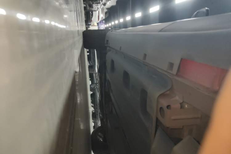 Used Geely Auto Coolray New Energy 2020 1.5T ePro Higher Left Side Sill