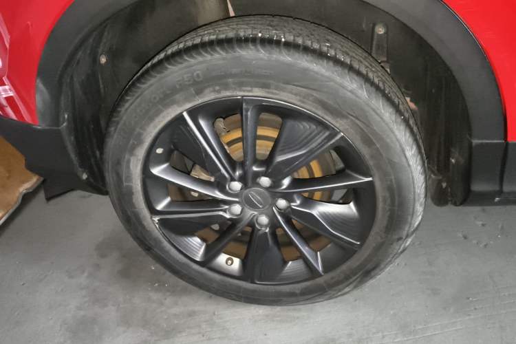 Used Geely Auto Coolray New Energy 2020 1.5T ePro Higher Right Rear Wheel Hub