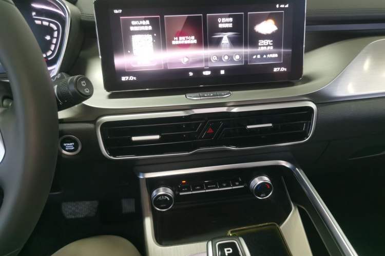 Used Geely Auto Coolray New Energy 2020 1.5T ePro Higher Audio And AC Panel