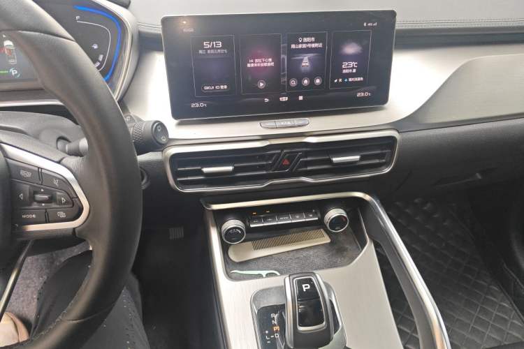 Used Geely Auto Coolray New Energy 2020 1.5T ePro Higher Audio And AC Panel