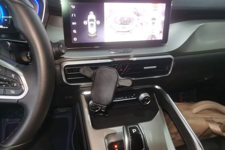 Used Geely Auto Coolray New Energy 2020 1.5T ePro Super Audio And AC Panel