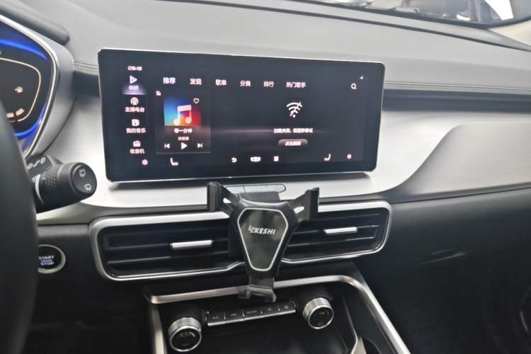 Used Geely Auto Coolray New Energy 2020 1.5T ePro Super Audio And AC Panel