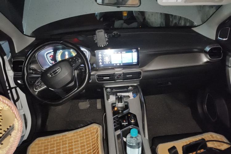Used Geely Auto Coolray New Energy 2020 1.5T ePro Higher Center Console