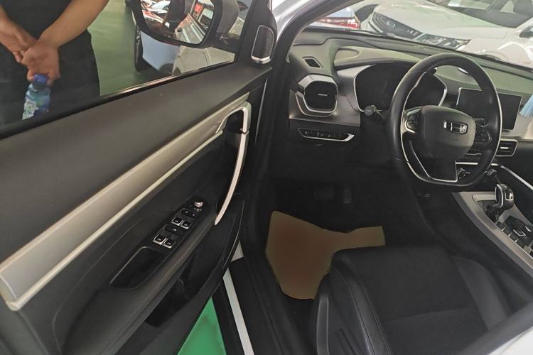 Used Geely Auto Coolray New Energy 2020 1.5T ePro Higher Interior 2