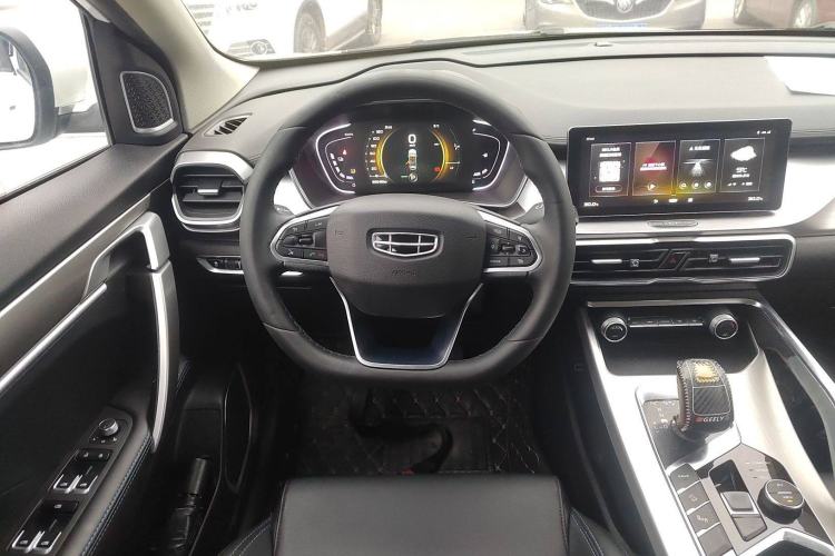 Used Geely Auto Coolray New Energy 2020 1.5T ePro Higher Interior 2