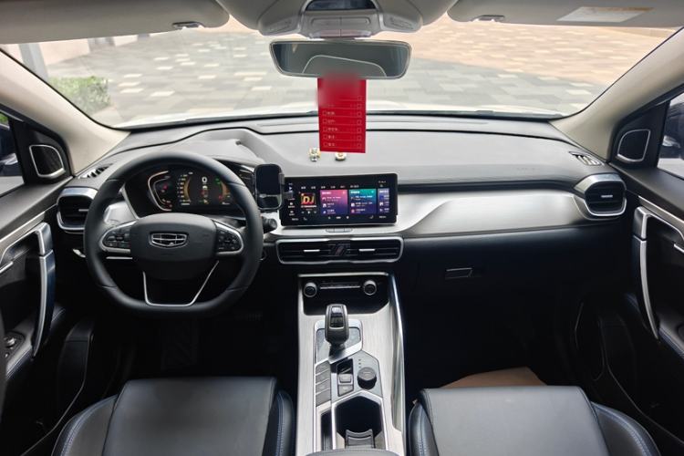 Used Geely Auto Coolray New Energy 2020 1.5T ePro Super Interior 2