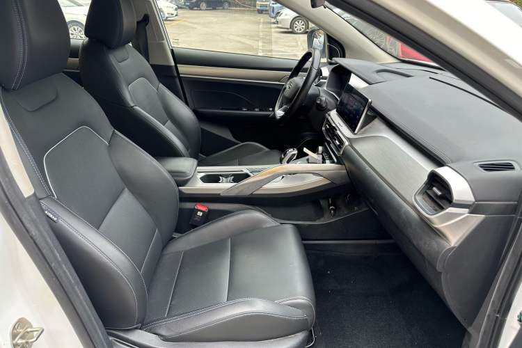 Used Geely Auto Coolray New Energy 2020 1.5T ePro Higher Interior 5