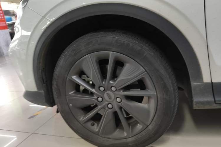 Used Geely Auto Coolray New Energy 2020 1.5T ePro Higher Left Front Wheel Hub