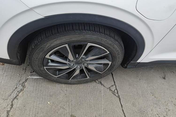 Used Geely Auto Coolray New Energy 2020 1.5T ePro Super Left Front Wheel Hub